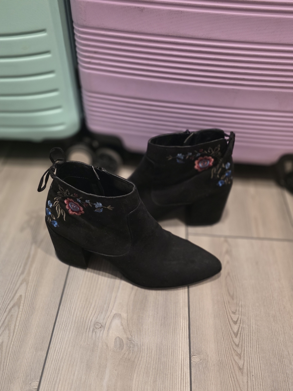 Unisa Black Suede Embroidered Ankle Booties